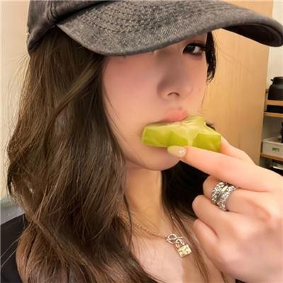 狂暴巨兽海报
