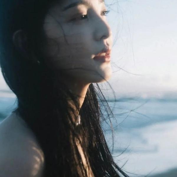 忠诚海报